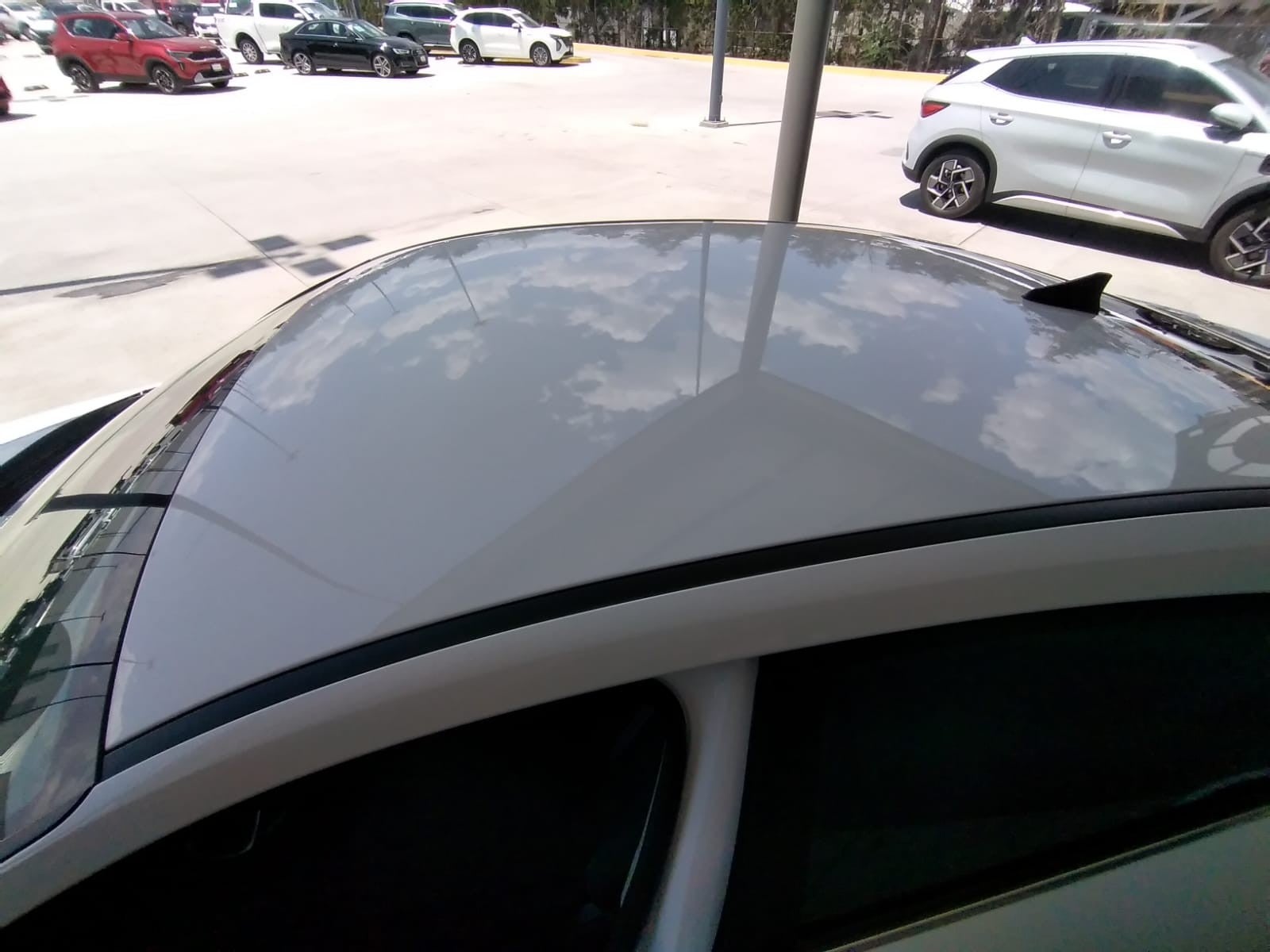 2025 Hyundai ELANTRA GLS PREMIUM DCT HEV