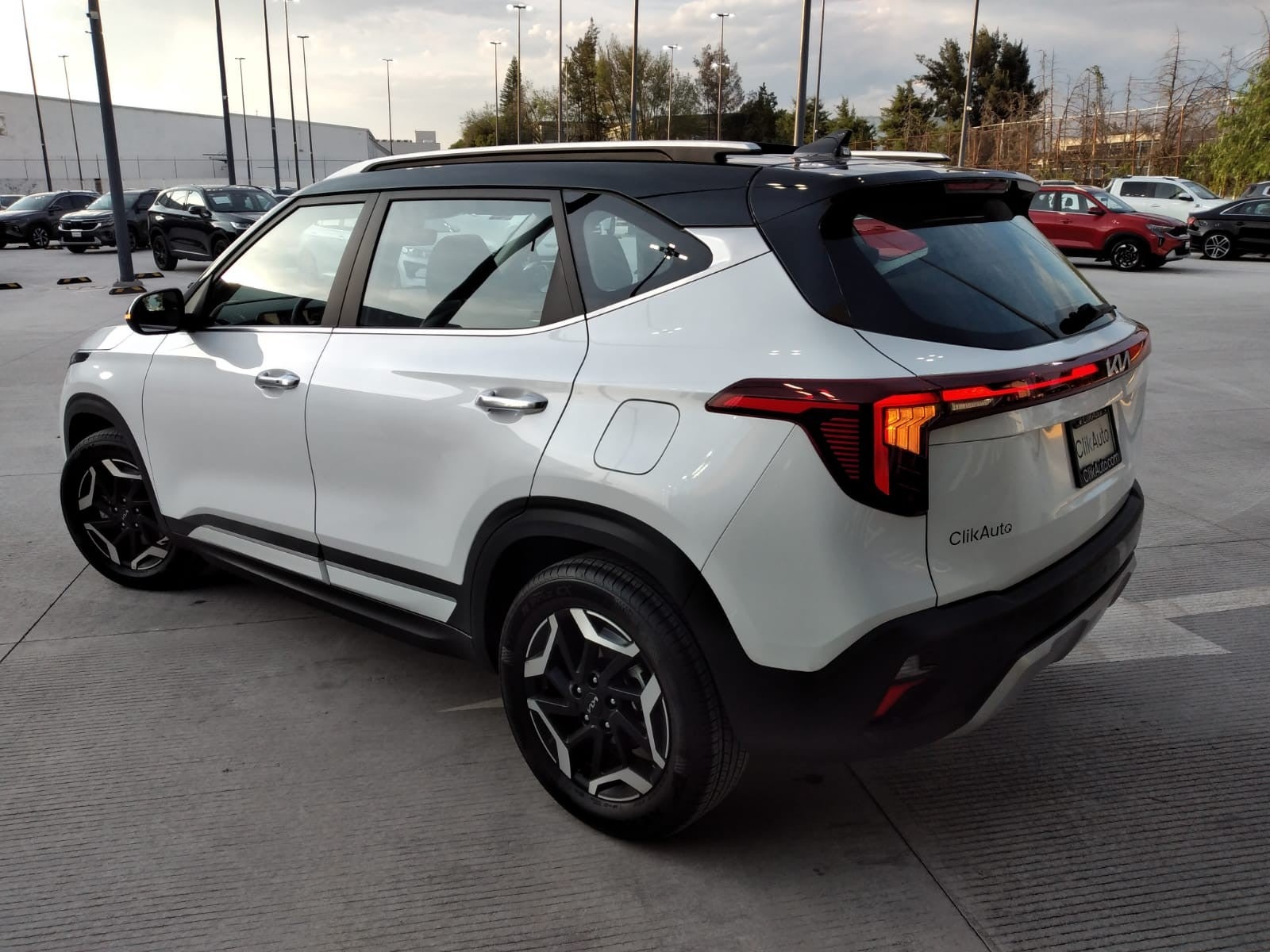 2025 Kia SELTOS SXL