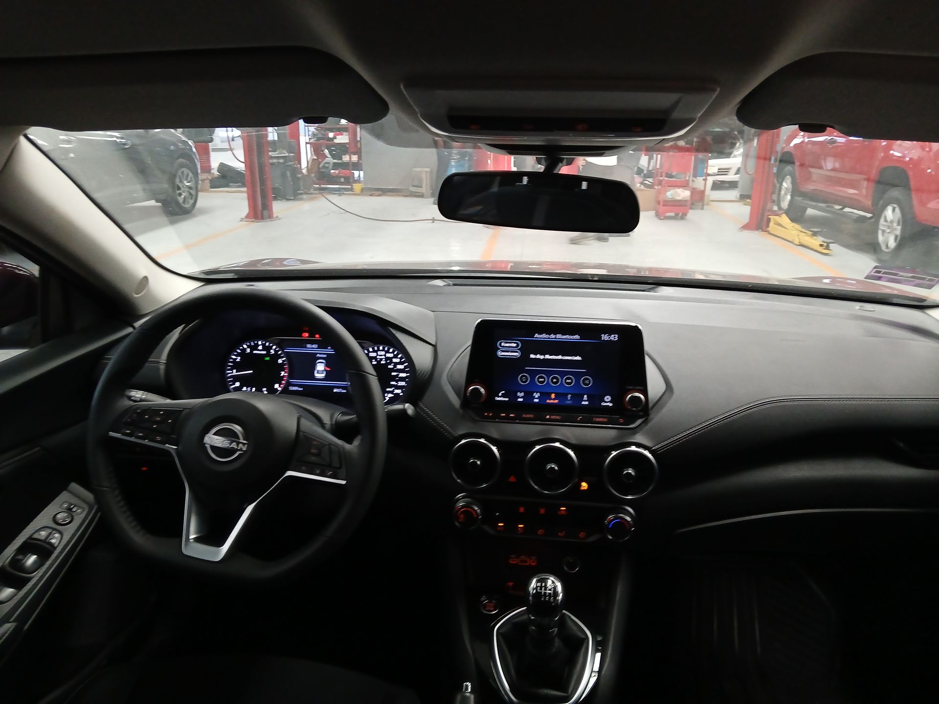 2025 Nissan SENTRA ADVANCE TM 25