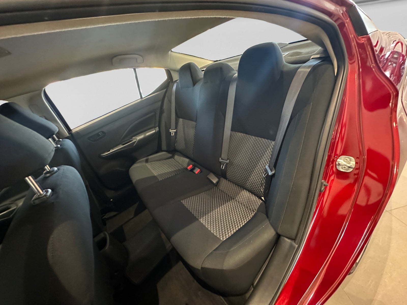 2024 Nissan VERSA SENSE MT 24