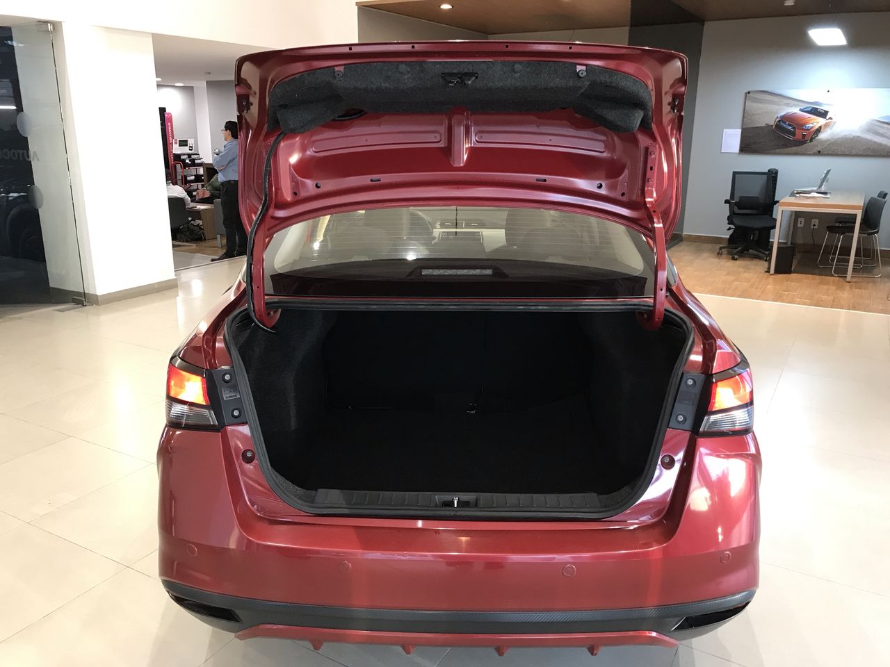 2020 Nissan VERSA ADVANCE CVT