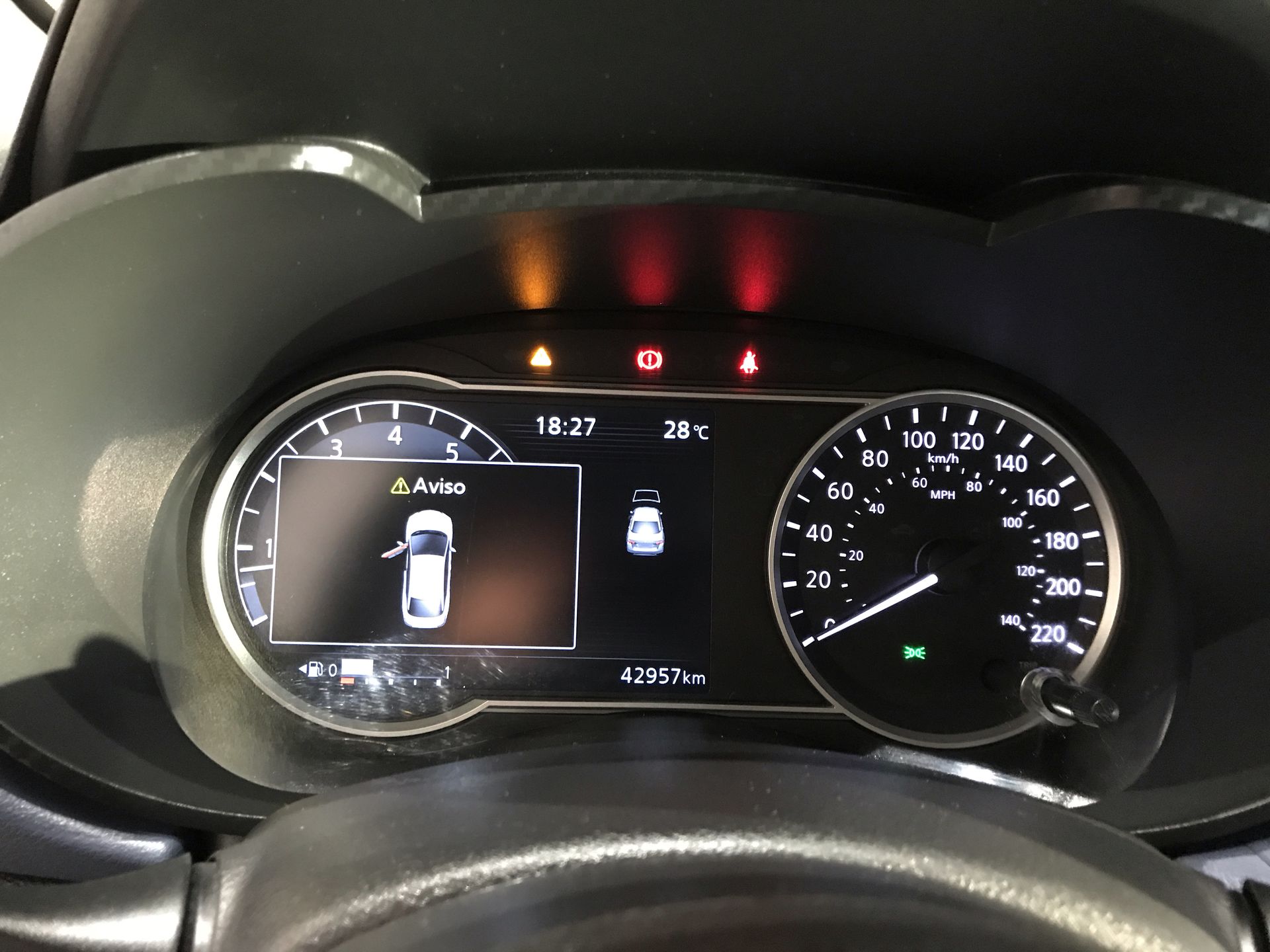 2023 Nissan VERSA ADVANCE MT 23