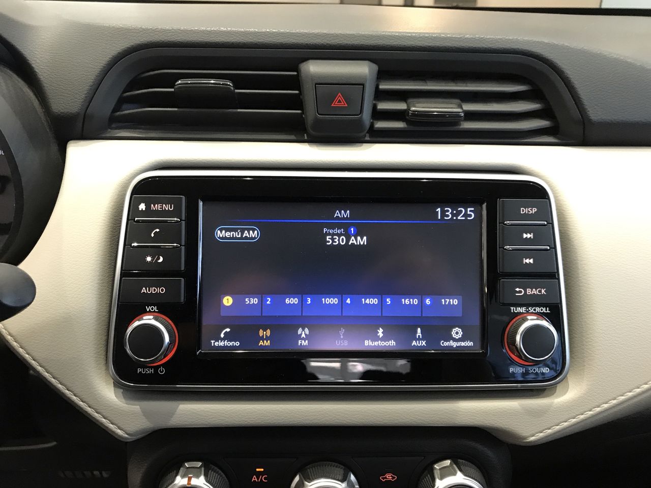 2021 Nissan VERSA ADVANCE CVT 21