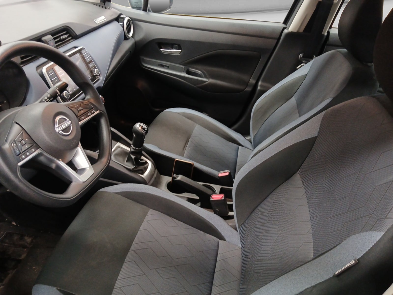 2024 Nissan VERSA ADVANCE MT 24