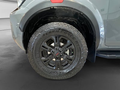 2022 Nissan FRONTIER PRO-4X 4X4 TA 22