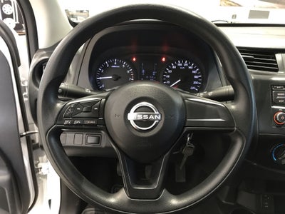 2024 Nissan NP300 NP300 CHASIS TM AC 24