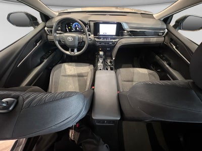 2025 Toyota CAMRY LE HEV