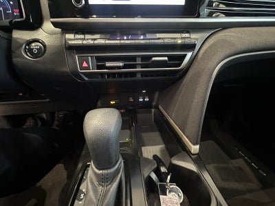 2025 Toyota CAMRY LE HEV