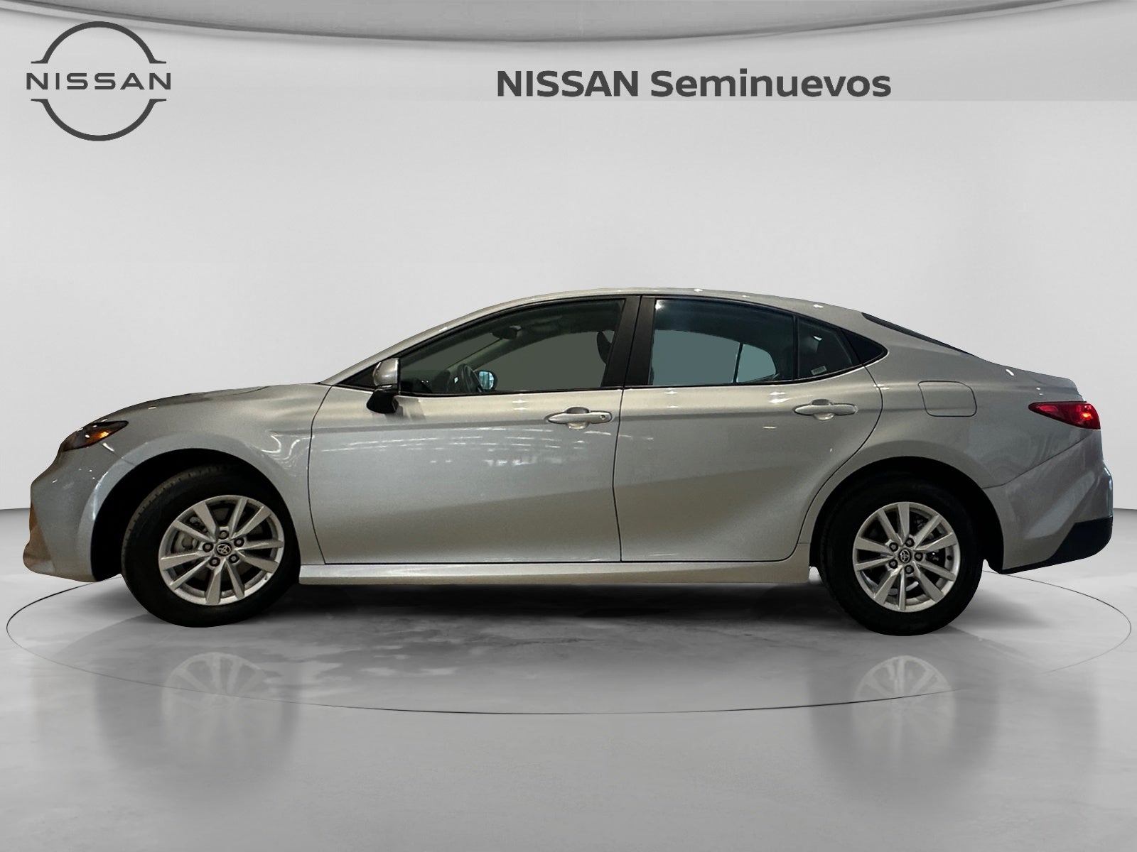2025 Toyota CAMRY LE HEV