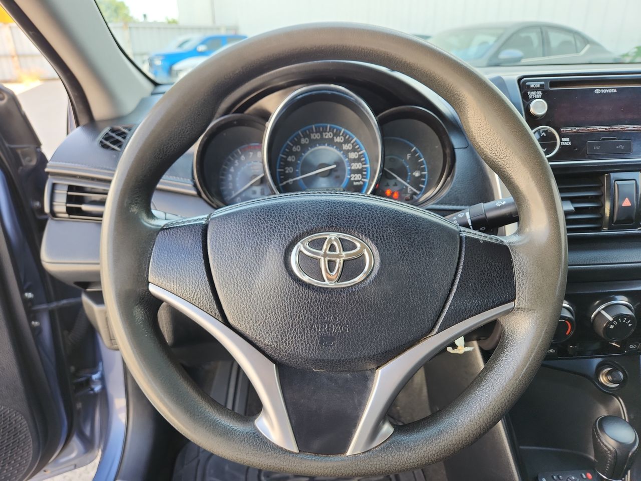 2017 Toyota YARIS SEDAN CORE CVT
