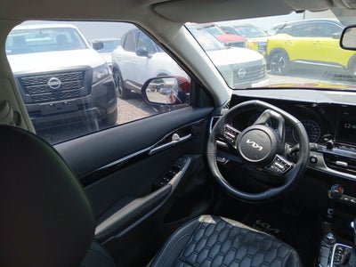 2022 Kia SELTOS SX
