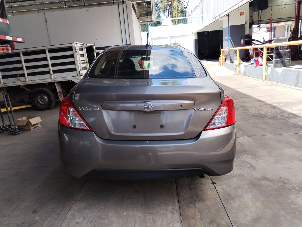 2018 Nissan VERSA SENSE AT AC