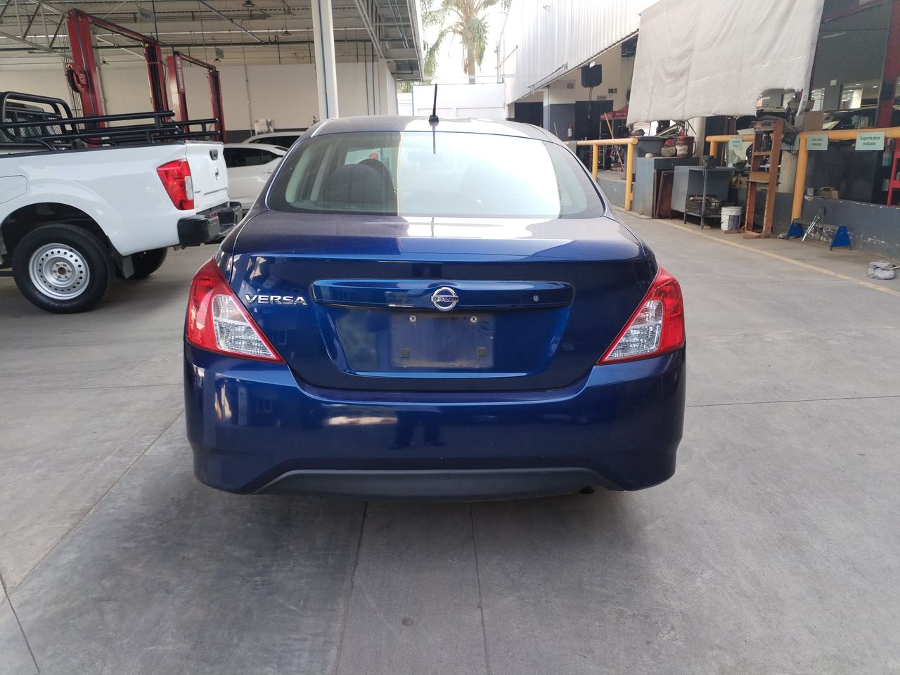 2018 Nissan VERSA SENSE MT AC