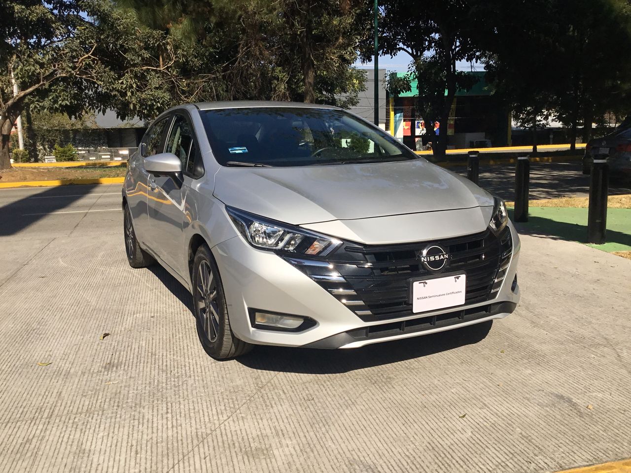 2023 Nissan VERSA ADVANCE MT 23