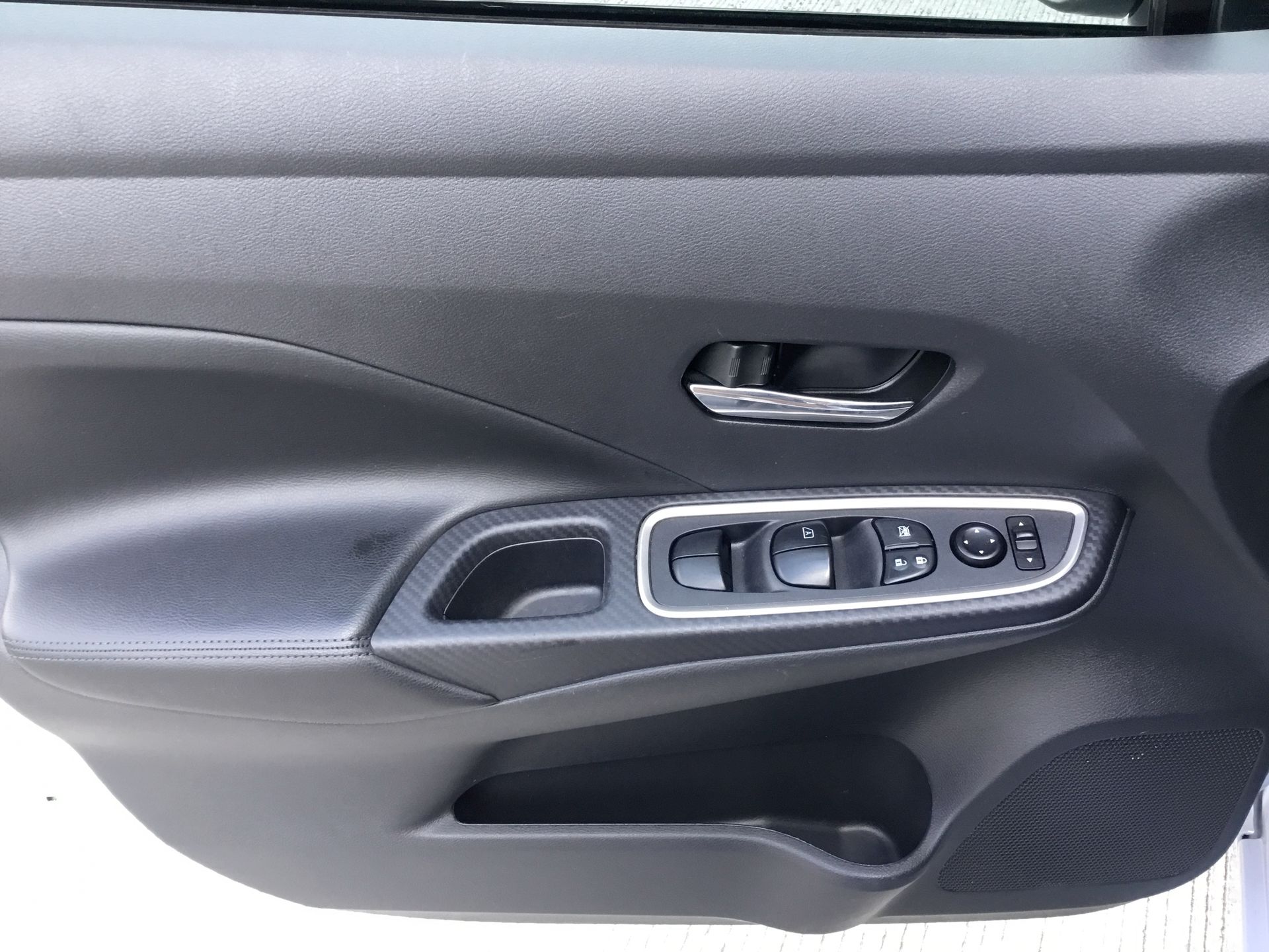 2024 Nissan VERSA EXCLUSIVE CVT 24