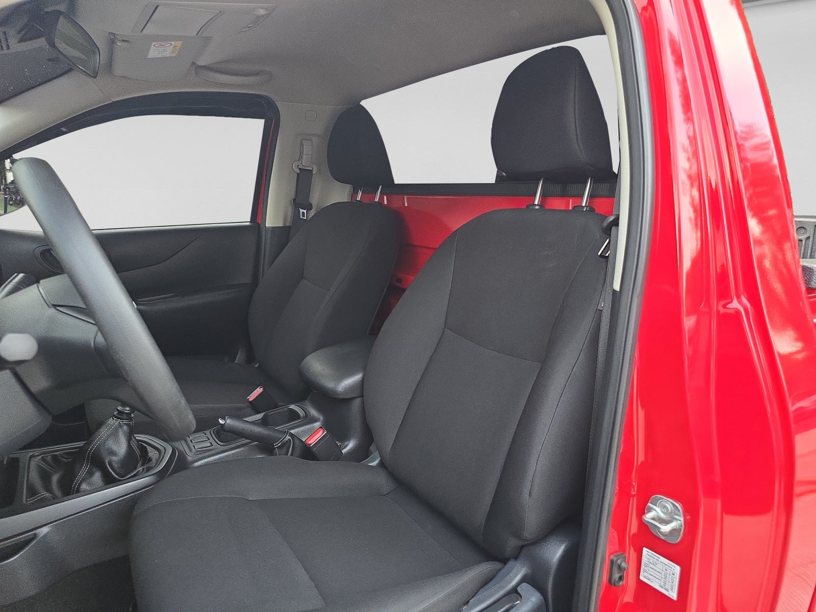 2025 Nissan FRONTIER NP300 PICK UP TM AC