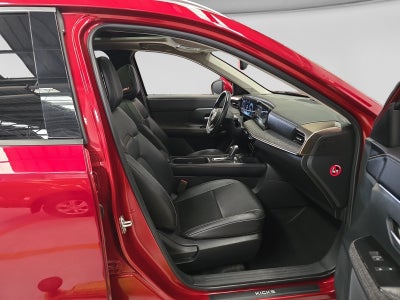 2025 Nissan KICKS PLATINUM CVT 25