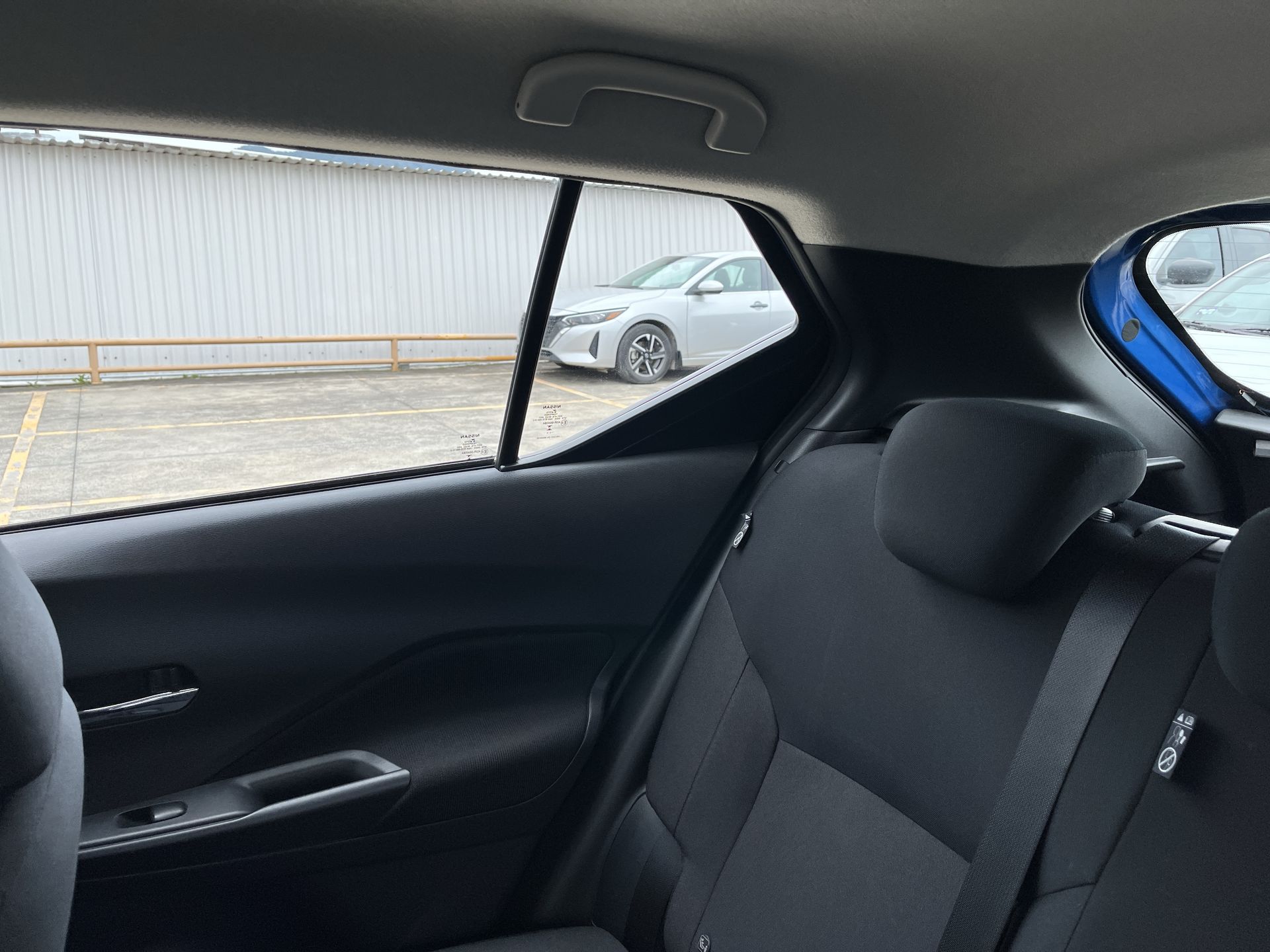 2024 Nissan KICKS ADVANCE 1.6 LTS MT 24