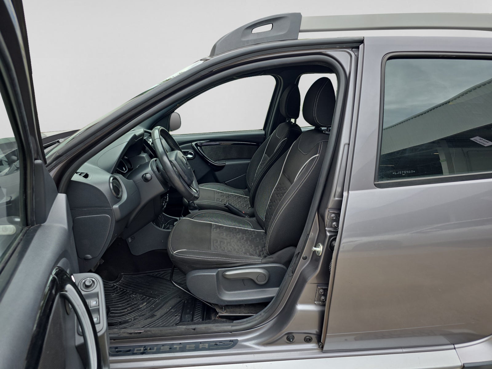 2020 RENAULT OROCH OUTSIDER SMR AT