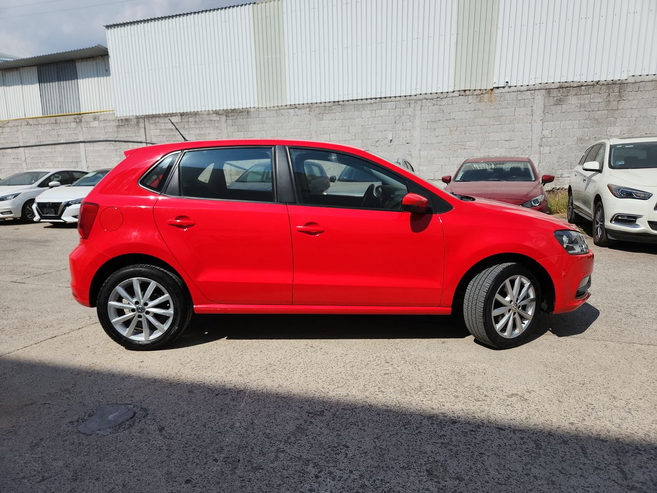 2020 Volkswagen POLO STARTLINE STD.