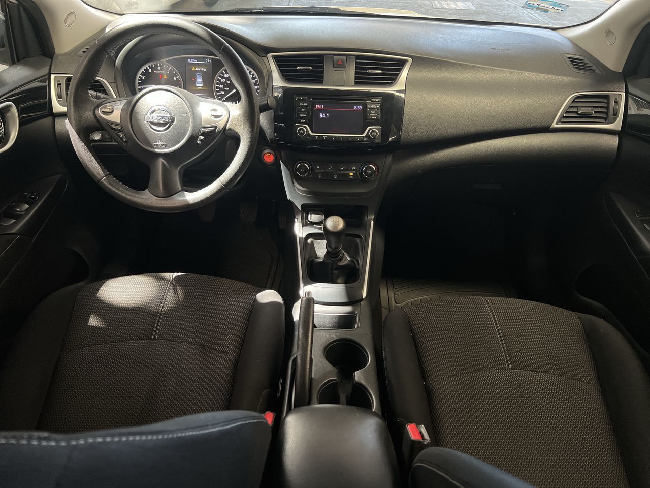 2017 Nissan SENTRA ADVANCE MT