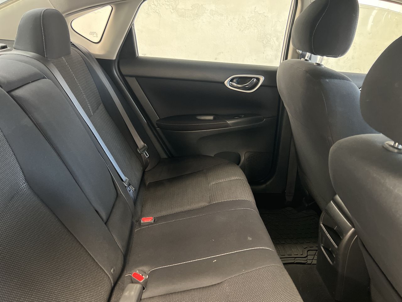 2017 Nissan SENTRA ADVANCE MT