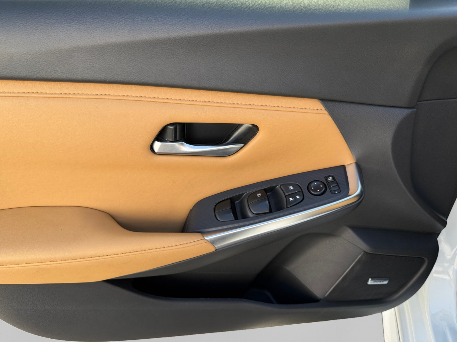 2025 Nissan SENTRA SENTRA SR PLATINUM BITONO CVT PIEL GENUINA