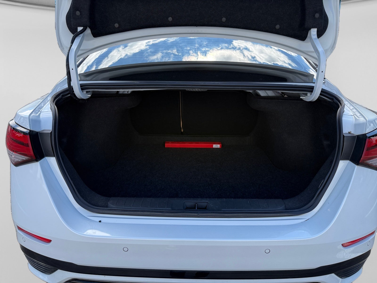 2025 Nissan SENTRA SENTRA SR PLATINUM BITONO CVT PIEL GENUINA