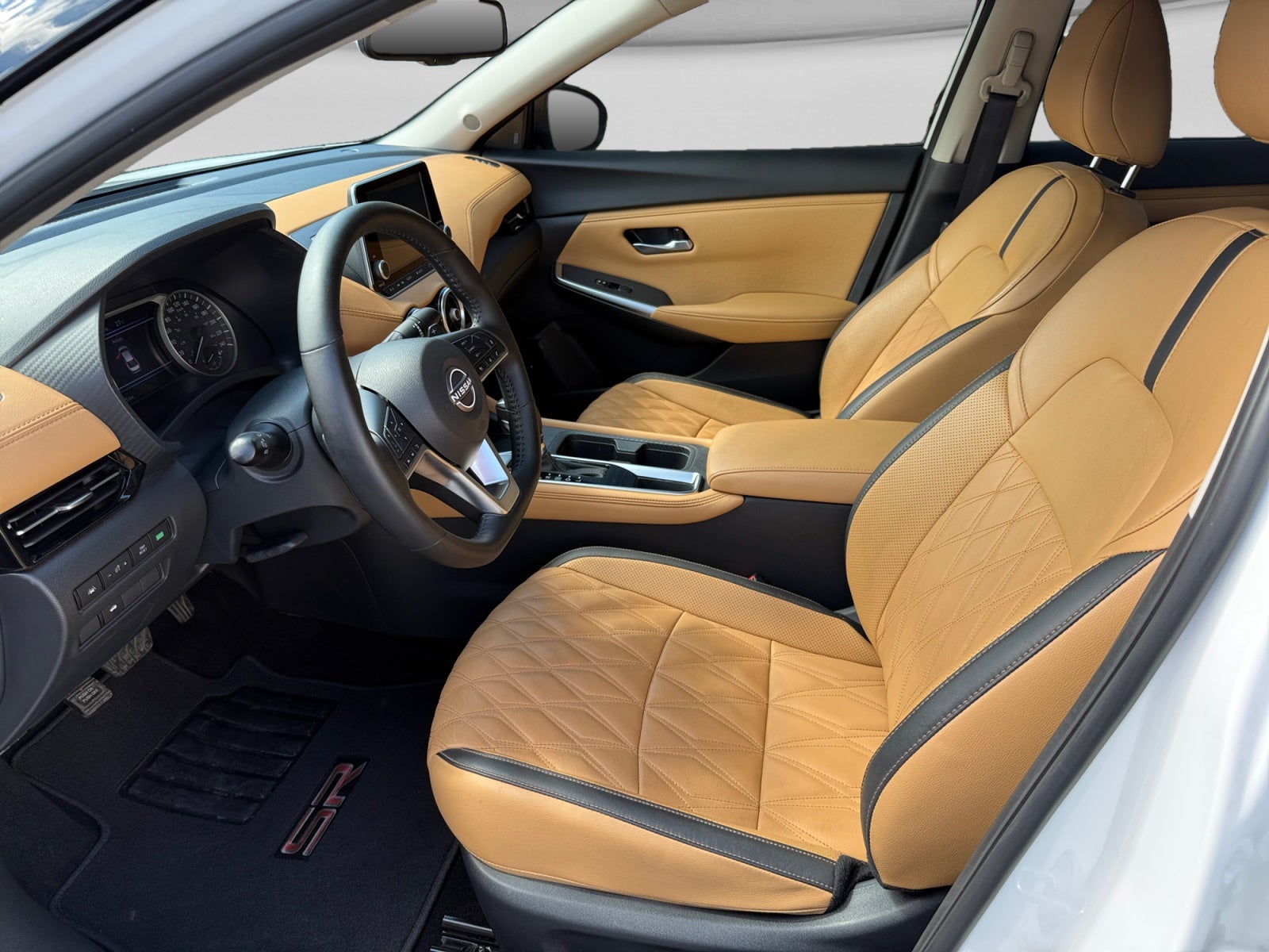 2025 Nissan SENTRA SENTRA SR PLATINUM BITONO CVT PIEL GENUINA