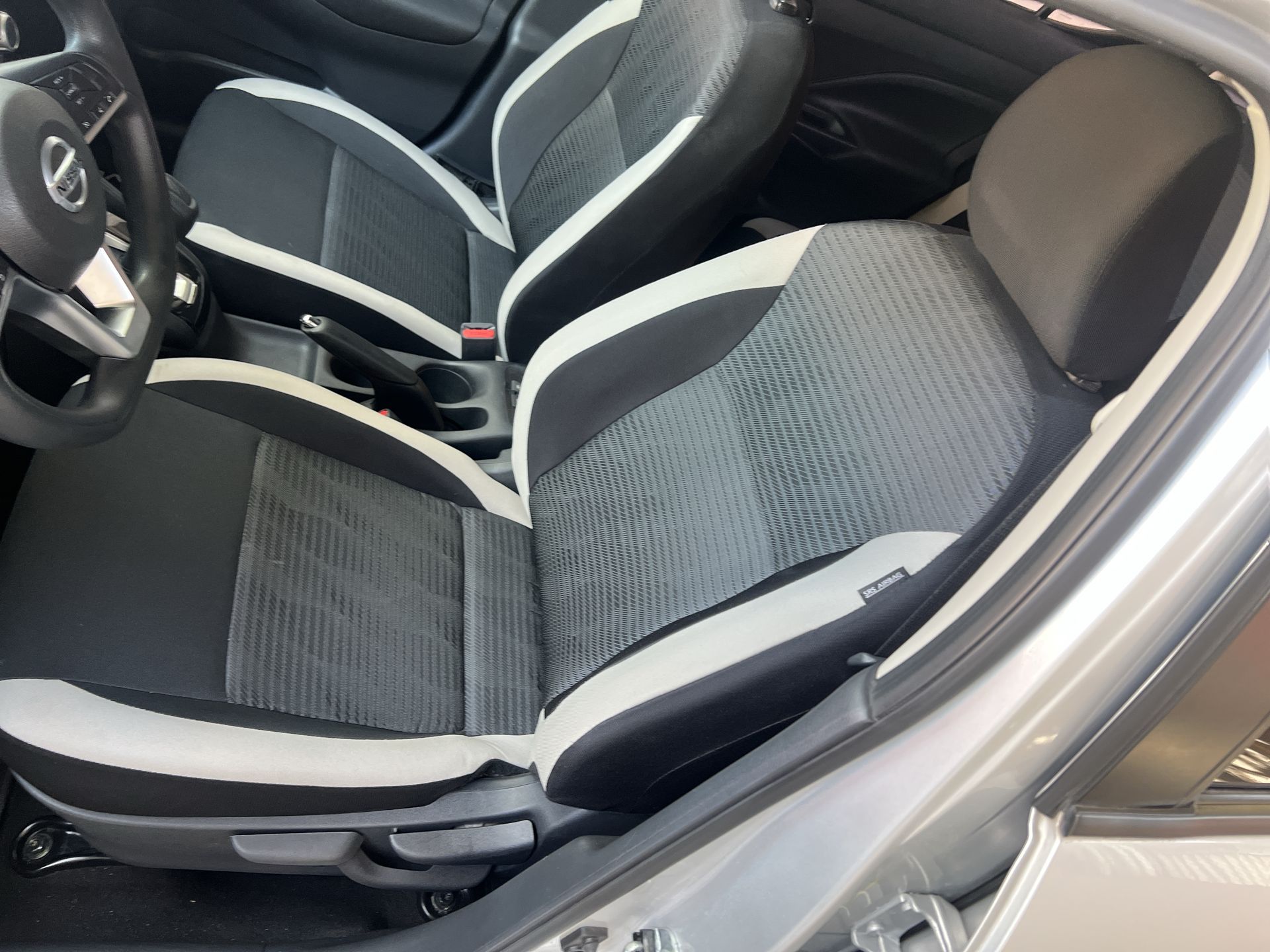 2022 Nissan VERSA ADVANCE CVT 22