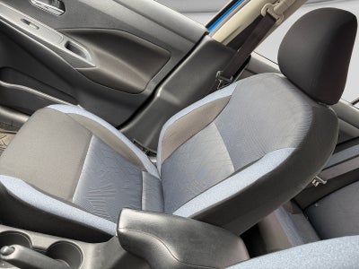 2025 Nissan VERSA ADVANCE CVT 25