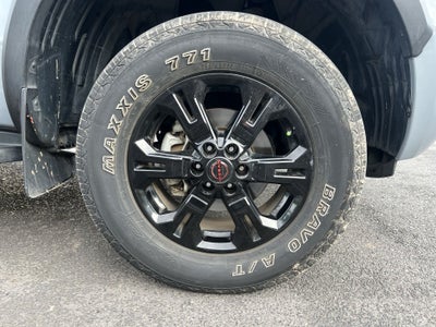 2023 Nissan FRONTIER PRO-4X 4X4 TA 23
