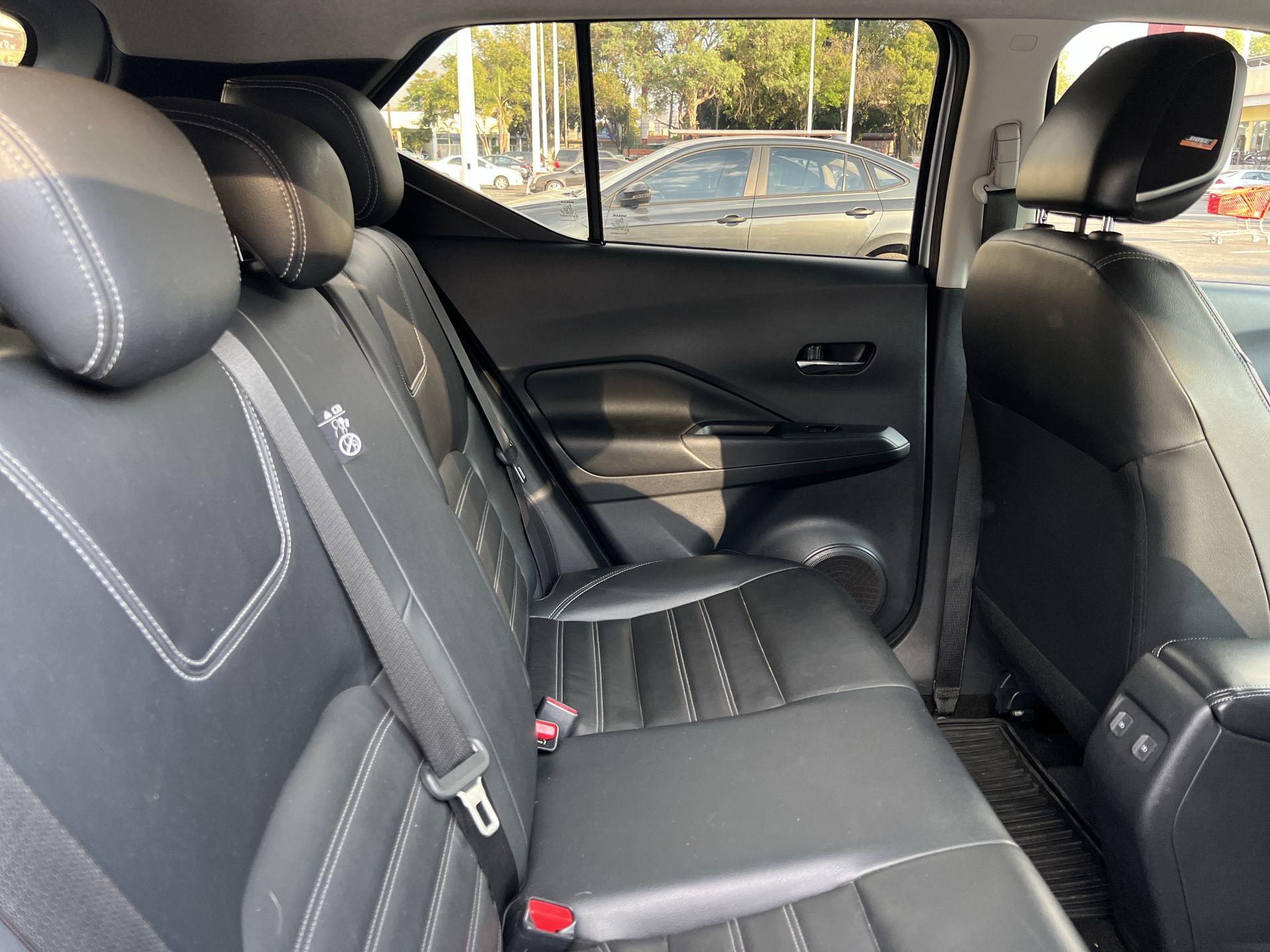 2022 Nissan KICKS PLATINUM 1.6 LTS CVT 22