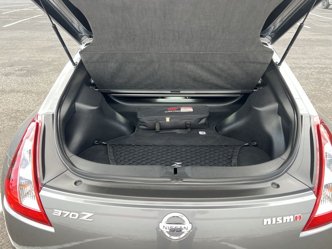 2018 Nissan 370Z TOURING T/A