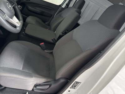 2023 Nissan NV350 URVAN URVAN PANEL AMPLIA AA