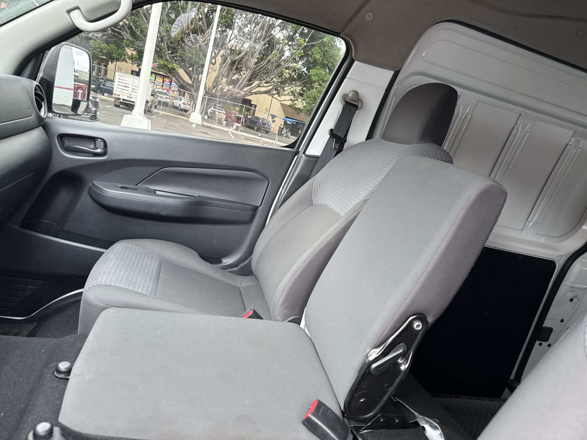 2023 Nissan NV350 URVAN URVAN PANEL AMPLIA AA