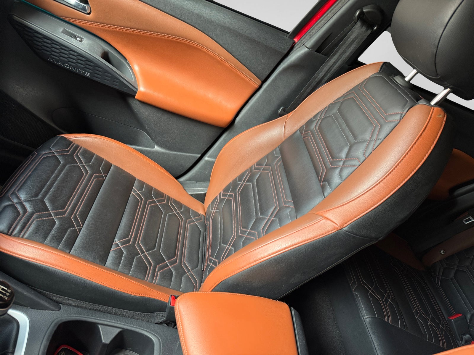 2025 Nissan MAGNITE EXCLUSIVE 1.0 LTS MT 25