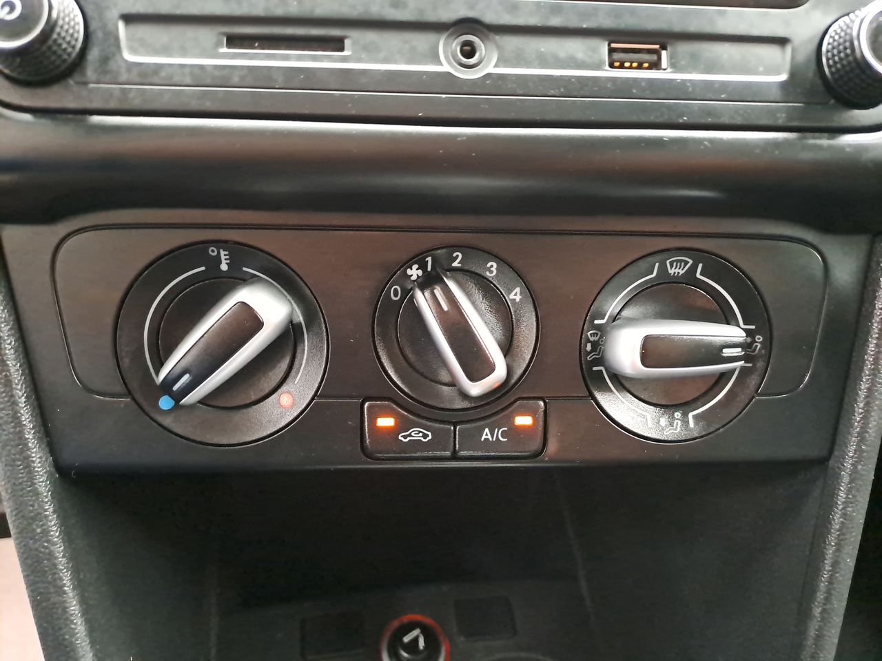 2020 Volkswagen POLO STARTLINE TIPTRONIC