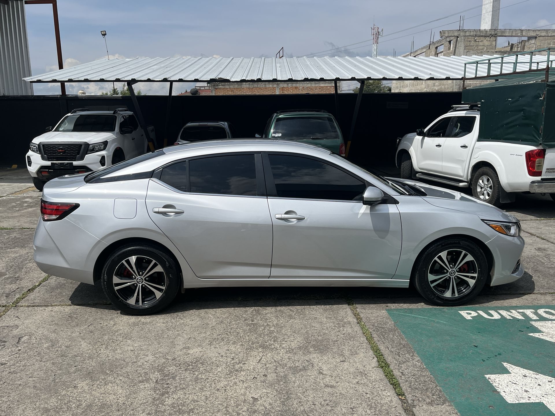 2023 Nissan SENTRA ADVANCE CVT 23