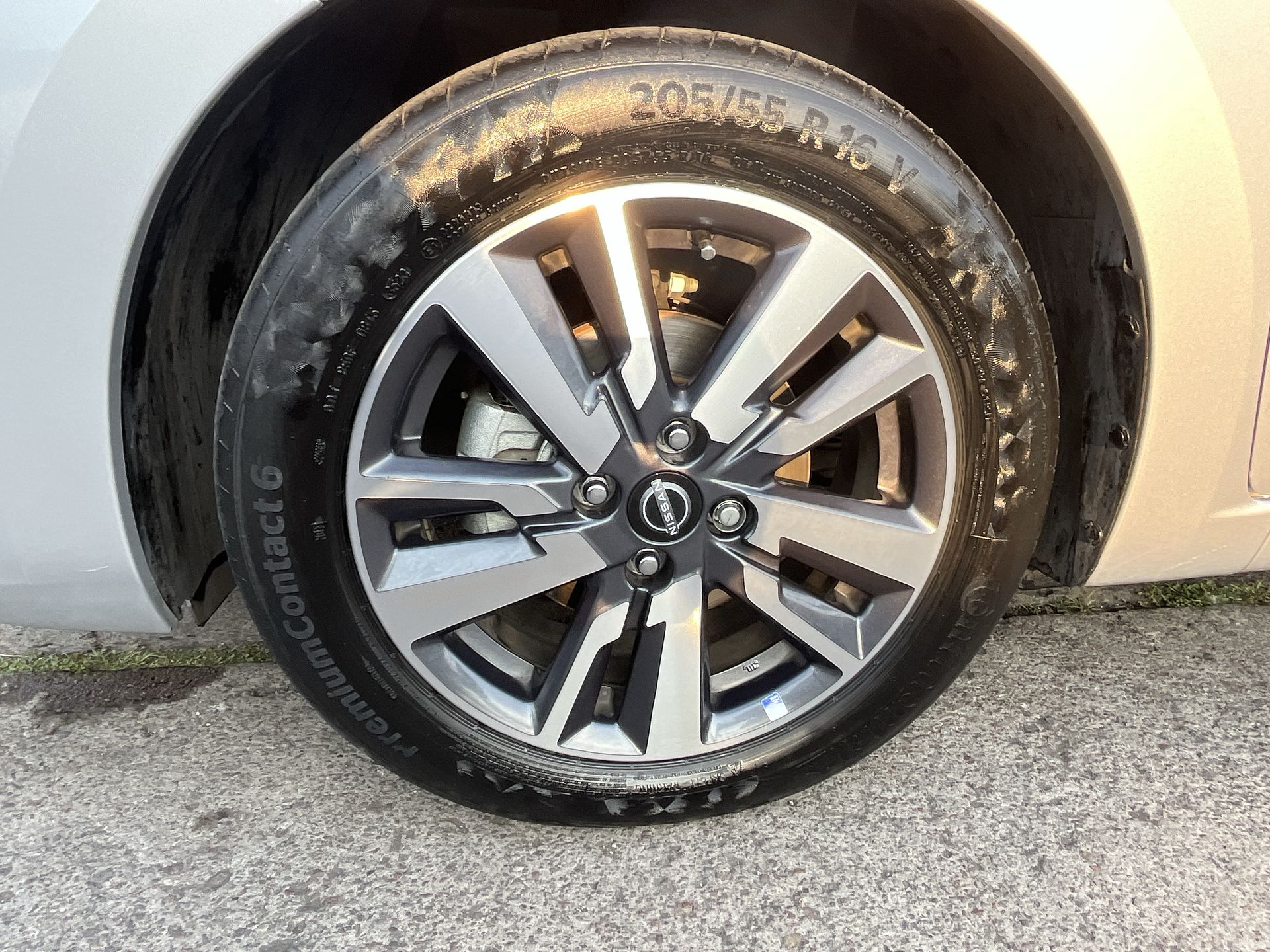 2024 Nissan VERSA ADVANCE MT 24