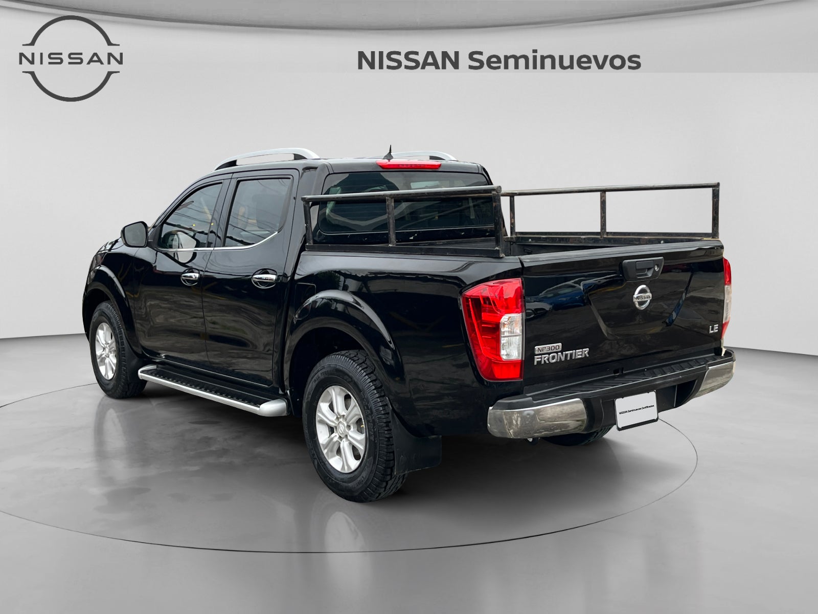 2020 Nissan FRONTIER LE TM AC