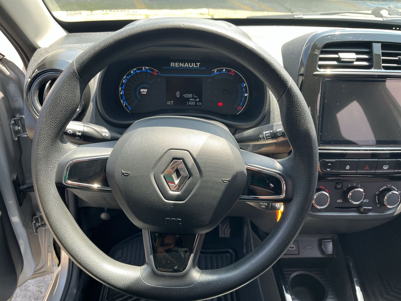 2023 RENAULT KWID BITONO