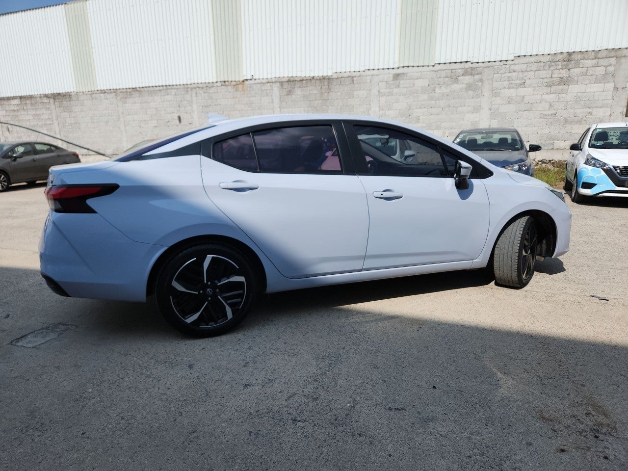 2023 Nissan VERSA EXCLUSIVE CVT 23