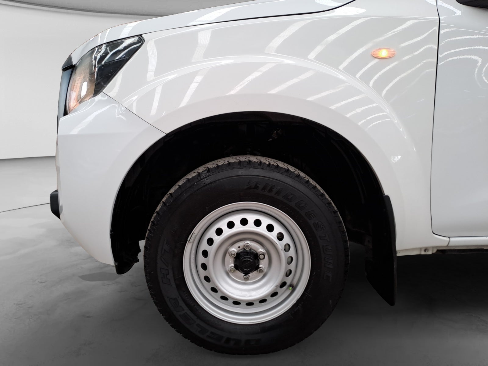 2024 Nissan FRONTIER FRONTIER SE TM 24