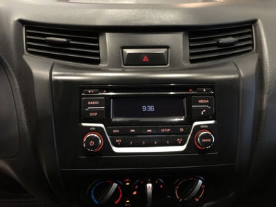 2024 Nissan NP300 NP300 CHASIS TM AC 24