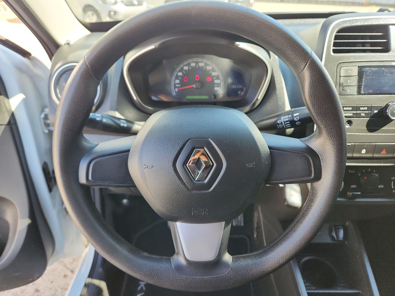 2019 RENAULT KWID INTENS