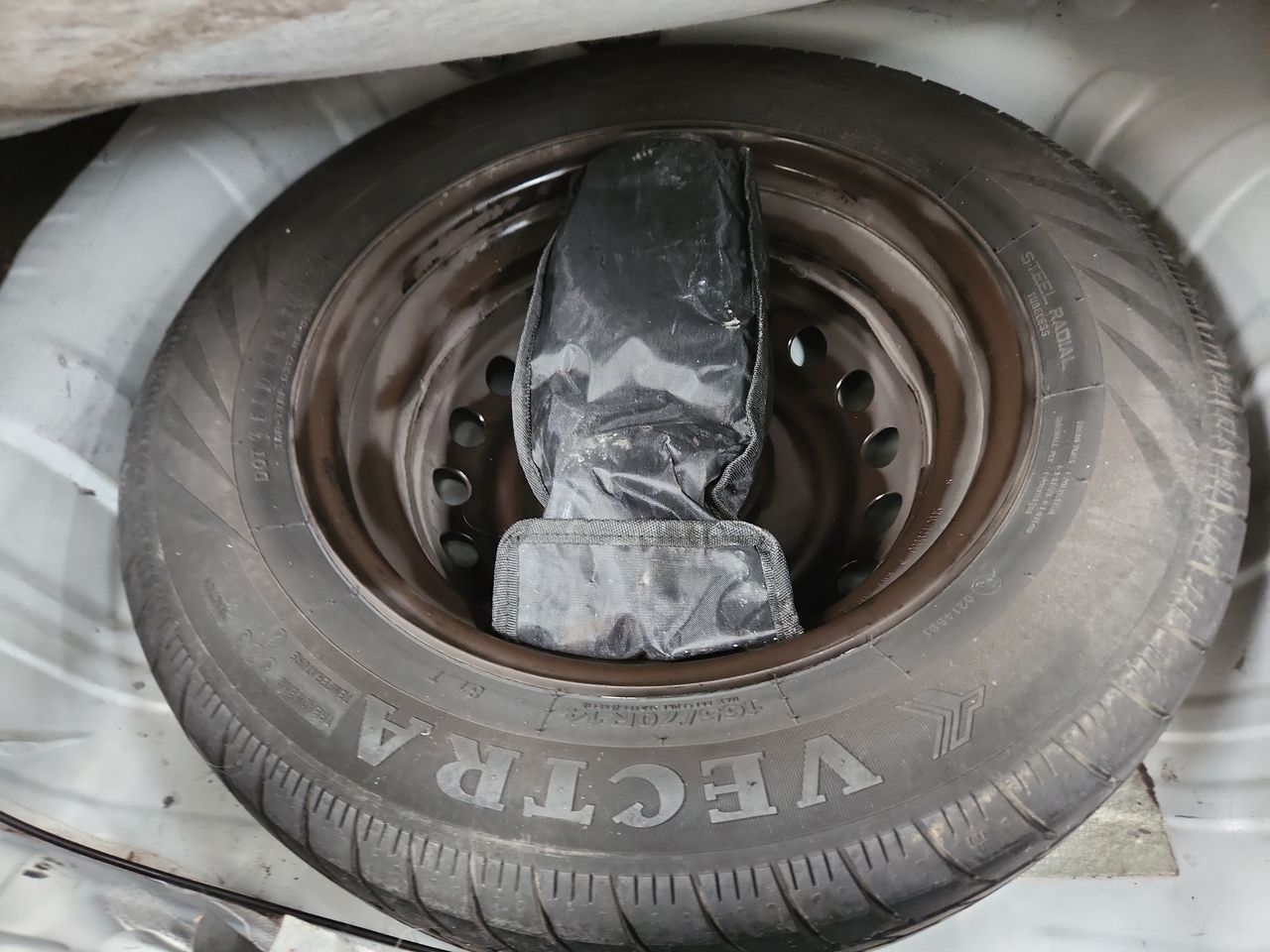 2019 RENAULT KWID INTENS