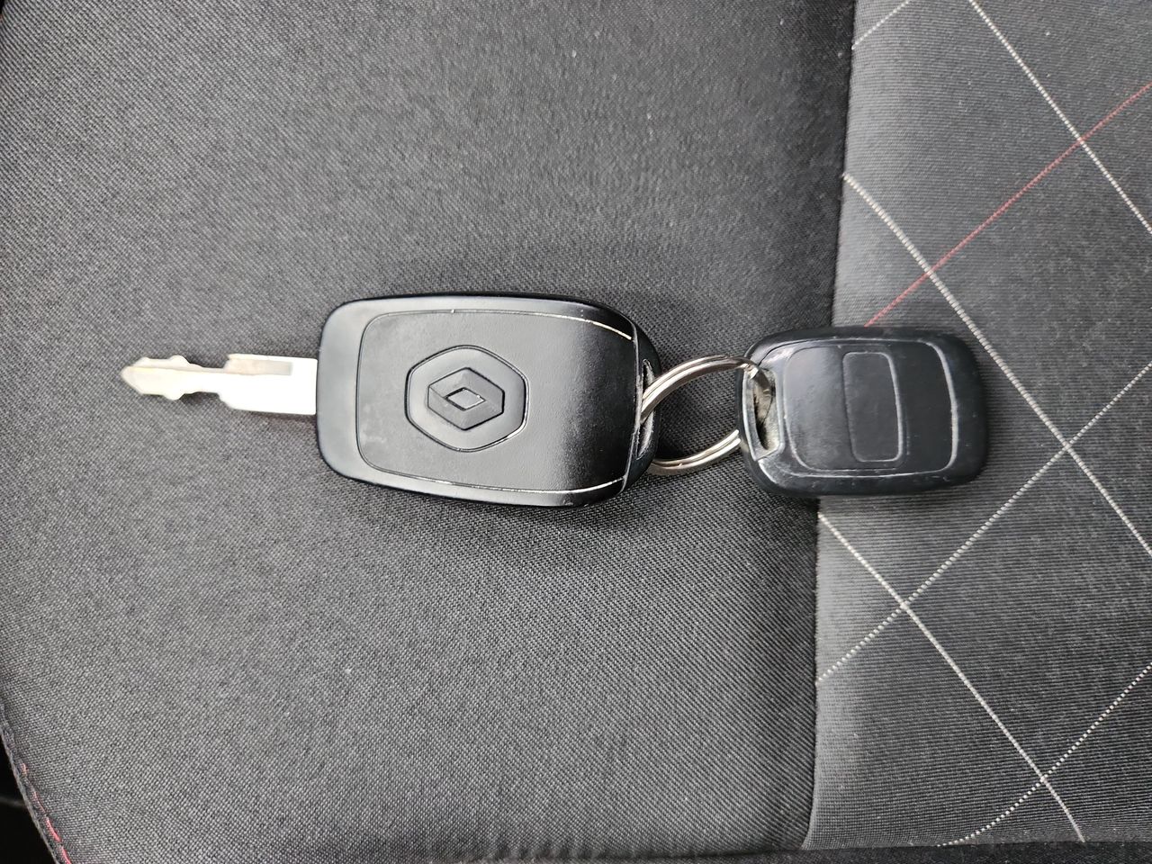 2019 RENAULT KWID INTENS