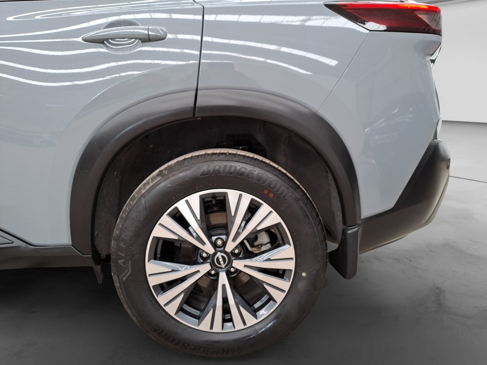 2024 Nissan X-TRAIL EXCLUSIVE 2 ROW 24