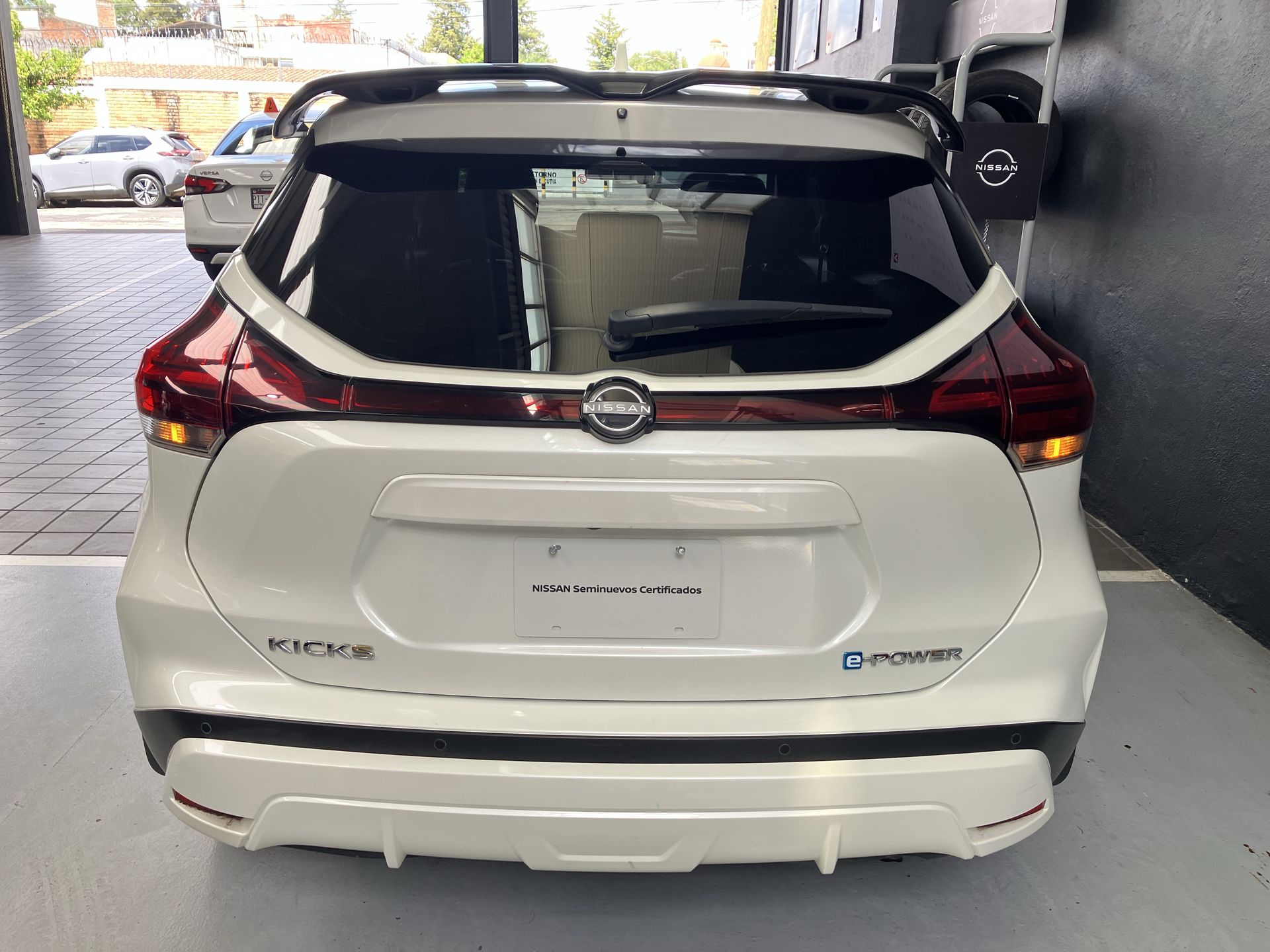 2024 Nissan KICKS PLATINUM E-POWER 24
